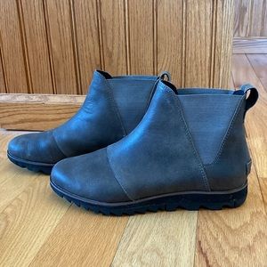 Sorel Boots- Harlow Chelsea Size 8.